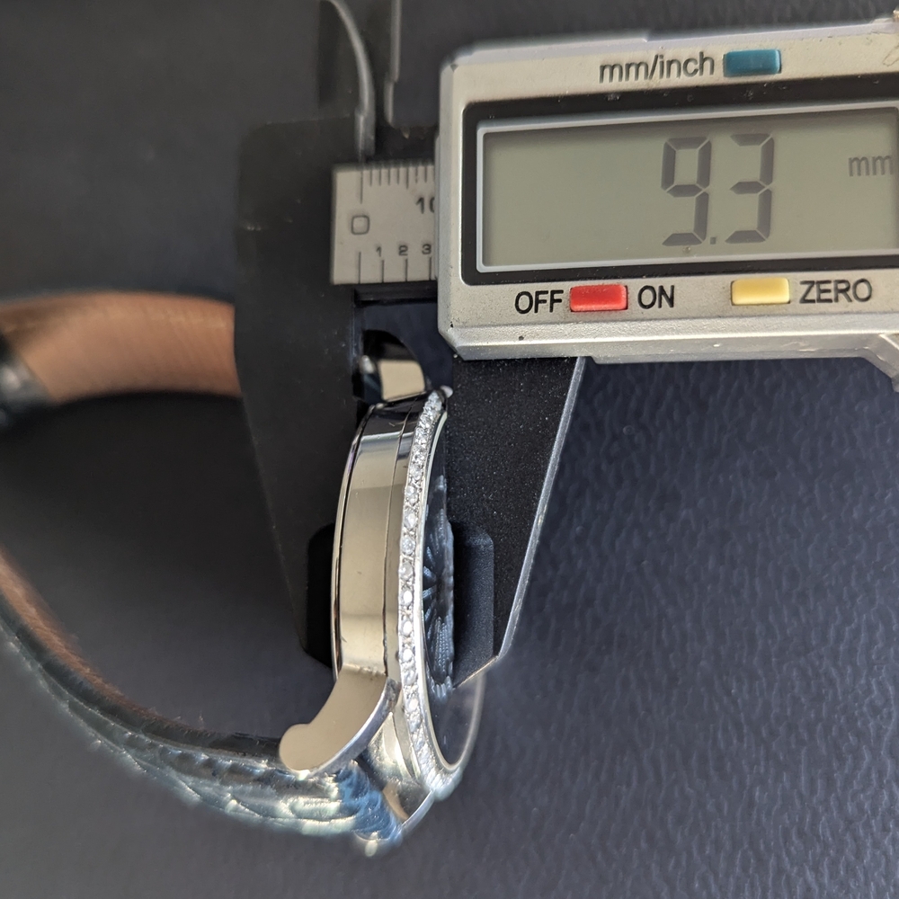 Movado Black and Silver World Time Watch - Picture 14 of 14